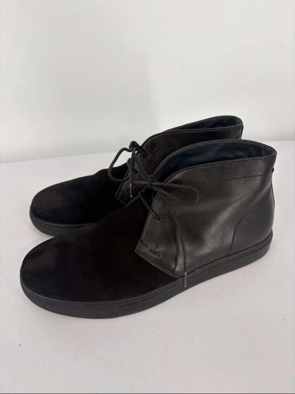 🦥 English Laundry Black Leather & Suede Chukka Boots